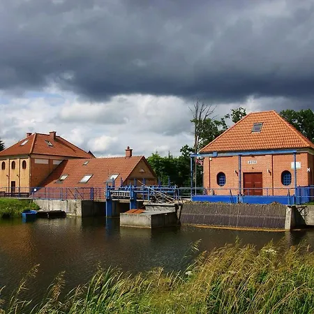 Gosciniec Pod Wegorzem * Ołownik